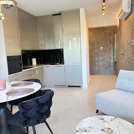 Lake Apartment Apartment